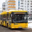 Столичним пасажирам приготуватися: завтра два популярні автобуси змінять свої маршрути через продуктові затори