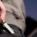 На Київщині судитимуть 29-річного за ножовий напад: поранено дівчину і чоловіка