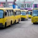 У приміських маршрутках знову зросли тарифи: доїхати до метро коштує 60-75 гривень
