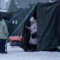 Троєщина в режимі виживання: у районі відкрили 10 пунктів для ночівлі після обстрілу
