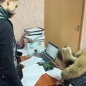 Домашнє пекло на Лісовому масиві: у Києві жінка катувала власного сина