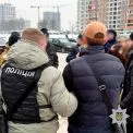 У Києві затримали продавців високоякісних фальшивих доларів