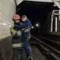 Кілометр пішки під землею: як у Києві евакуйовували пасажирів метро