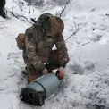 Вибухотехніки поліції Київщини знешкоджують ворожі боєприпаси на Чернігівщині