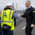 «Грошей не вистачає, програм багато»: Кличко пояснив, чому кияни сидять без тепла, а місто будує розв’язки