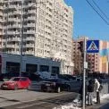 У Голосіївському районі запрацював новий безбар’єрний світлофор із резервним живленням