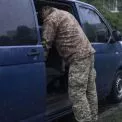 Бив ногами та монтував ролики: ДБР затримало офіцера ТЦК на Київщині за знущання з чоловіків