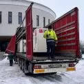 Світло від Кракова до Києва: Подільський та Голосіївський райони отримали потужні генератори від УГКЦ