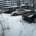 Дощовий садок у сквері на Воскресенській окупували автомобілісти