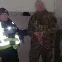 Замах на вбивство у Києві: військовослужбовець поранив чоловіка та жінку
