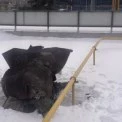 На даху київського McDonald’s знайшли уламок «Іскандера»: що сталося після нічної атаки