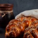 Єврейська кухня в Києві: де їсти форшмак, хумус і бабку, коли набридли хачапурі