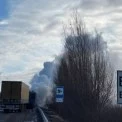 Трасу Київ - Чоп перекрили: на М-06 загорілася фура, рух у бік столиці зупинено
