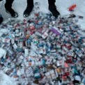 Нічні нальоти на кіоски: у Києві викрали сигарет на 740 тисяч гривень