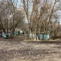 «Паркінг повертається?» На Пейзажній алеї почали вирубку дерев та зносять гаражі
