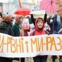 У центрі Києва 8 березня через заходи змінять рух автобусів і тролейбусів: що потрібно знати пасажирам