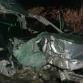 На Столичному шосе у Києві сталася аварія: Volkswagen врізався у дерево