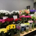 У Києві квітковий ажіотаж: 8 березня кияни масово скуповують букети