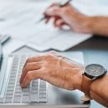 Трільйон на світлі та мільярди на продуктах: Опендатабот назвав найбагатші компанії України