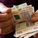 Виплати «зависли»: чому кияни не отримують пенсії та допомогу і що кажуть у КМДА