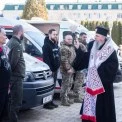 Михайлівський монастир у Києві отримав 24 авто для медевакуації на фронт