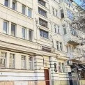 Київська прокуратура вимагає повернути історичне приміщення Ольжича громаді столиці