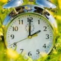 Київ переходить на літній час: коли переводити годинники і як пережити зміну