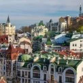Мінлива весняна погода на старті тижня: прогноз для Києва та області
