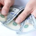 Курс валют у Києві на 23 березня: де вигідно обміняти долари та євро