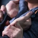 Гучна музика закінчилась бійкою: на Берестейському двоє сусідів жорстоко побили чоловіка