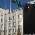 Смартфони для фронту: Ірпінь закупив 100 гаджетів майже на мільйон