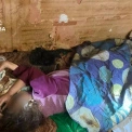 Пожежа на Харківському шосе: у Києві жінку винесли із задимленої квартири