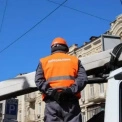 У Києві зносять незаконну рекламу: де саме прибиратимуть щити у Шевченківському районі