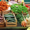 Свіжі продукти за вигідними цінами: у Києві стартували ярмарки в різних районах