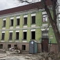 На Кирилівській продовжують руйнувати садибу Носача попри справу прокуратури