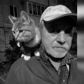Кияни просять увіковічнити подвиг двірника, який загинув, рятуючи дитину під час теракту