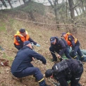 Трагедія на озері у Щербаках: рятувальники дістали з води тіло 19-річної дівчини, яку віднесло далеко від берега