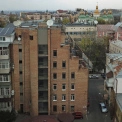 На Рейтарській відновлюють унікальну будівлю 80-х із терасою на даху та видом на Софію Київську