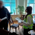 У Києві чиновника Подільської РДА підозрюють у невиплаті понад 425 тис. грн дітям-сиротам