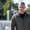 «Не зламав ворог Київ, не зламає й Україну»: Кличко привітав столицю з Днем міста