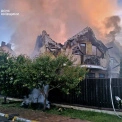 Пожежі в Бучі, Крюківщині та Софіївській Борщагівці: рятувальники ліквідовують наслідки нічної атаки на Київщину