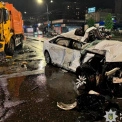 У центрі Троєщини сталася ДТП за участі Audi та вантажівки