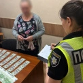 Київська поліція повернула пенсіонеркам понад 1 млн грн, виманених псевдоспівробітниками СБУ