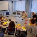 У Києві поліцейські психологи застосовують арт-терапію для відновлення поранених бійців і ветеранів