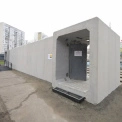 Чому в Києві досі немає мобільних укриттів: пояснення влади