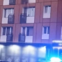 У Бородянці жінка впала з 4 поверху на дах магазину і вижила: її госпіталізували