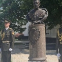 У Києво-Печерській лаврі відкрили погруддя Івана Мазепи: Зеленський запропонував встановити йому пам'ятник у центрі Києва