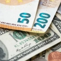 Курс долара та євро в обмінниках Києва сьогодні: де найвигідніше купити й продати валюту