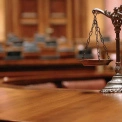 У Києві двох учителів оштрафували за проведення уроків російською мовою