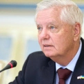 У Києві пропонують перейменувати вулицю Герцена на честь Ліндсі Грема